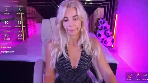 Bella online show from July 2, 2:11 pm