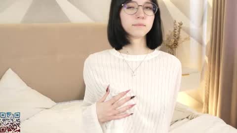 Bea online show from March 3, 7:26 am