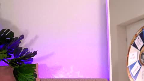 Belle online show from February 22, 6:50 am