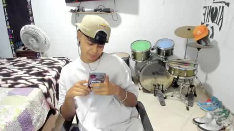 Ben online show from November 15, 3:08 am