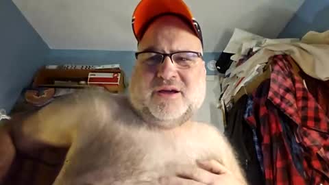 Bendavewill online show from November 23, 9:51 am