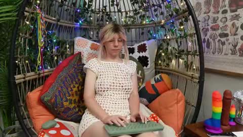 Willow online show from September 29, 11:20 am