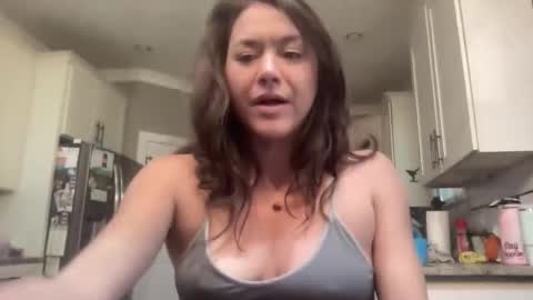 bendlikebecks online show from December 4, 1:44 pm