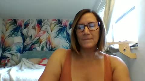 Becky online show from January 15, 3:43 pm