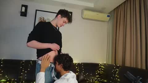 Dani online show from December 18, 11:27 am