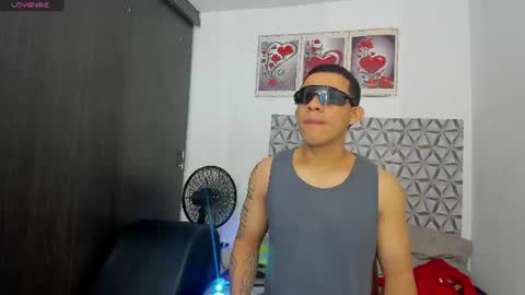 Benjamin online show from June 8, 1:01 pm