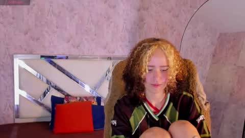 benny_wilson online show from November 22, 4:11 am