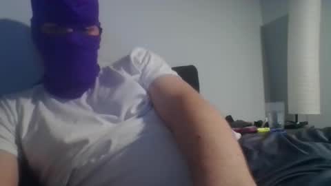 bennybueno online show from March 25, 3:57 am