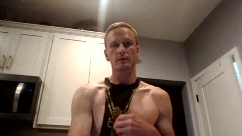 BennyC online show from August 1, 4:14 am