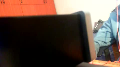 bentish online show from December 17, 3:41 pm