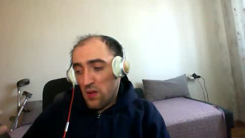 bentish online show from February 2, 10:00 am