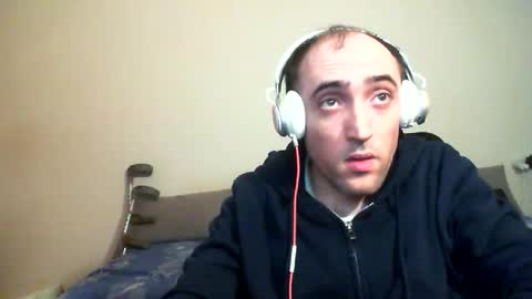 bentish online show from March 15, 6:11 pm