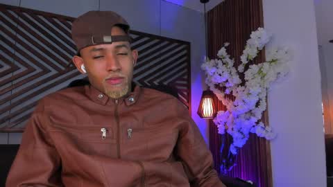 bento_fox online show from April 10, 6:41 am