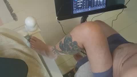 bentpilot online show from February 12, 3:59 pm