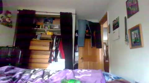 bergeeric1970 online show from September 23, 6:47 pm