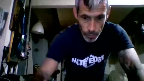 Berni SUAVE online show from May 6, 9:43 pm