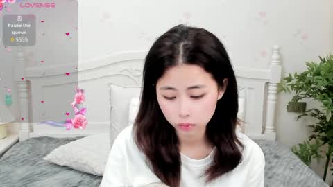 berniceafra online show from April 9, 2:23 pm