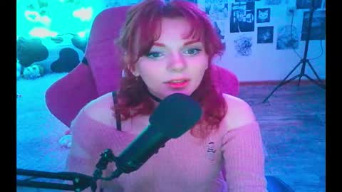 BerrieKitten online show from October 2, 4:28 pm