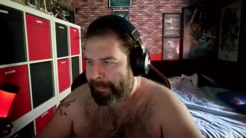 bertirally15 online show from April 6, 3:24 pm