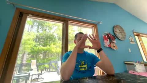 bestfriend123456 online show from April 23, 7:26 pm