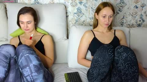 Hellen and Natali online show from January 30, 5:09 am