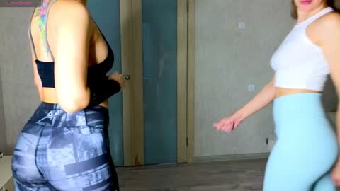 Hellen and Natali online show from January 20, 2:11 am