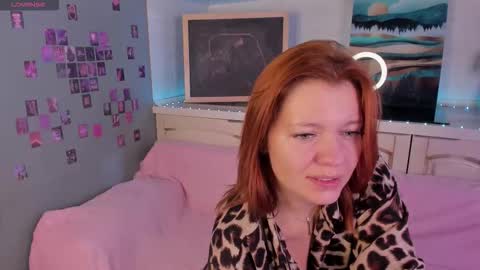 Snapshot of betty_baker1 chatting on September 12, 1:40 am Betty online show from September 12, 1:40 am