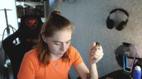 beverly_yay online show from May 14, 4:38 pm