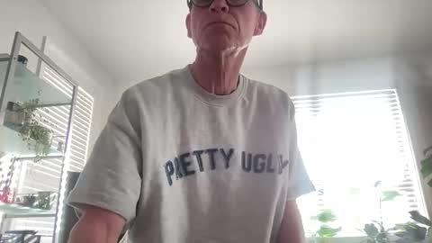 bgrade online show from September 11, 8:43 pm