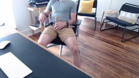 bi_sexy_man online show from June 12, 3:22 pm