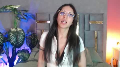 Snapshot of bianca_ks chatting on September 9, 3:06 am Bianca online show from September 9, 3:06 am
