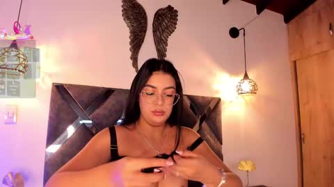  B I A N C A  online show from September 18, 12:20 pm