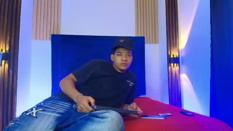 Bick Khonn online show from June 1, 7:37 pm
