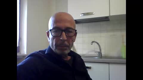 Snapshot of big23italy chatting on October 9, 9:37 am big23italy online show from October 9, 9:37 am