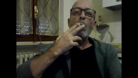 Snapshot of big23italy chatting on October 20, 7:02 am big23italy online show from October 20, 7:02 am