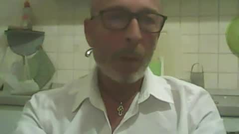Snapshot of big23italy chatting on September 17, 8:51 am big23italy online show from September 17, 8:51 am