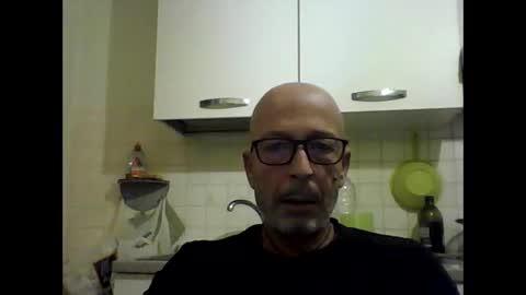 Snapshot of big23italy chatting on October 8, 7:25 am big23italy online show from October 8, 7:25 am