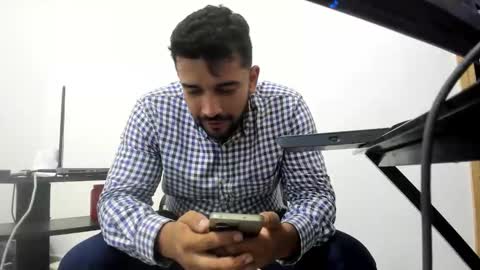 Tommy online show from January 15, 2:09 am