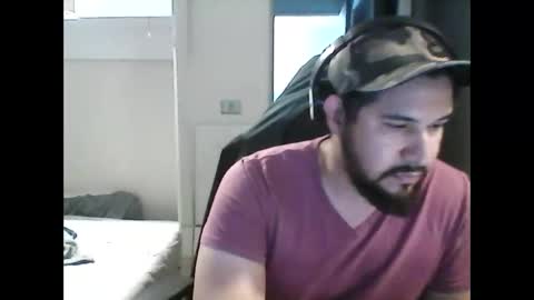 latinBoyHuge online show from October 13, 7:16 pm