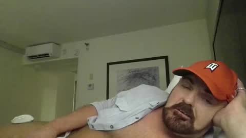 big_thick_bearded_daddy online show from January 6, 10:41 am