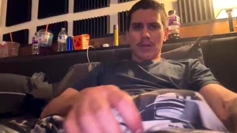 bigben281330 online show from March 9, 10:25 pm