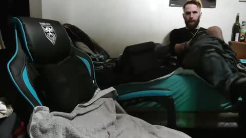 bigboi69419 online show from December 5, 7:22 pm