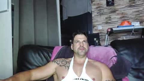 Bigboyband online show from November 18, 5:27 pm