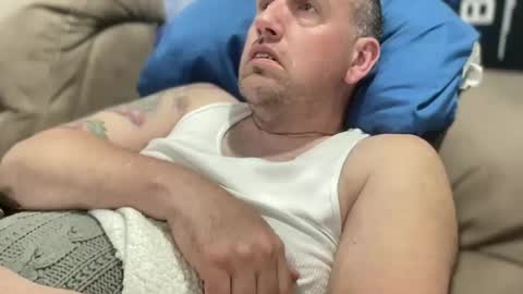 bigcocksuckingslut online show from April 24, 12:34 am