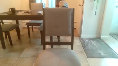 bigdeer581917471 online show from May 11, 10:33 am