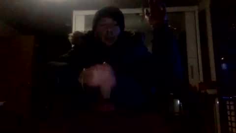 bigdickdangles472924 online show from January 18, 11:36 pm