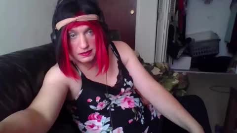 Madelyn online show from October 25, 4:29 pm