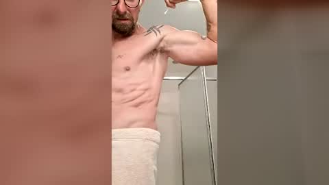bigernine online show from July 3, 2:27 am