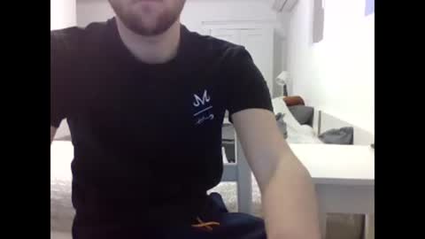 biggbaguette1 online show from February 11, 11:36 am