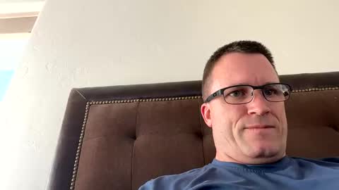 bigger22332233 online show from January 15, 10:35 pm